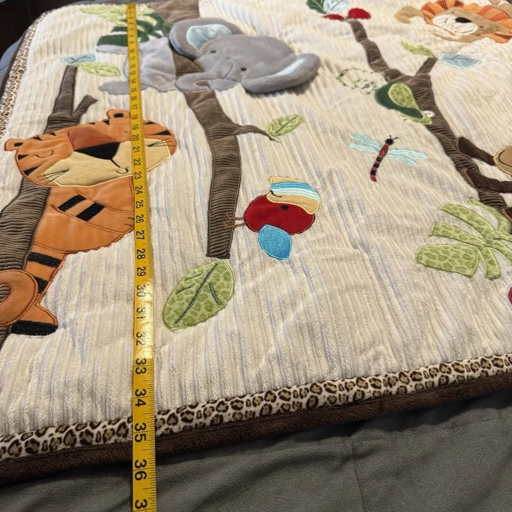 Lambs & Ivy Jungle Safari Friends Crib Quilt 45x35
